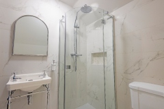 Esuite-Bathroom-Ashbourne1