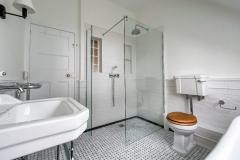 Deluxe Bathroom Suttton Dublin